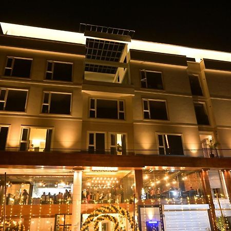 Hotel Palace View Murshidabad Dış mekan fotoğraf
